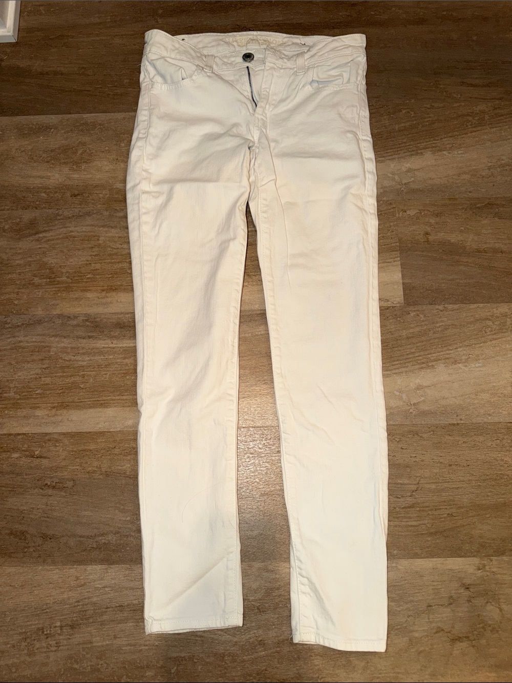 American Eagle Outfitters White Skinny Jeans